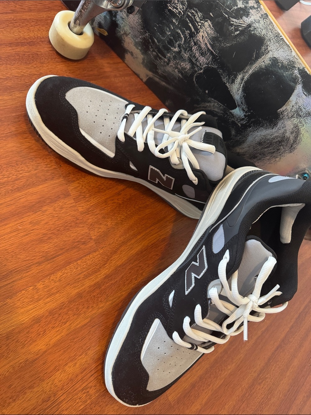 New Balance Black and Gray Men’s Tiago Lemos 1010